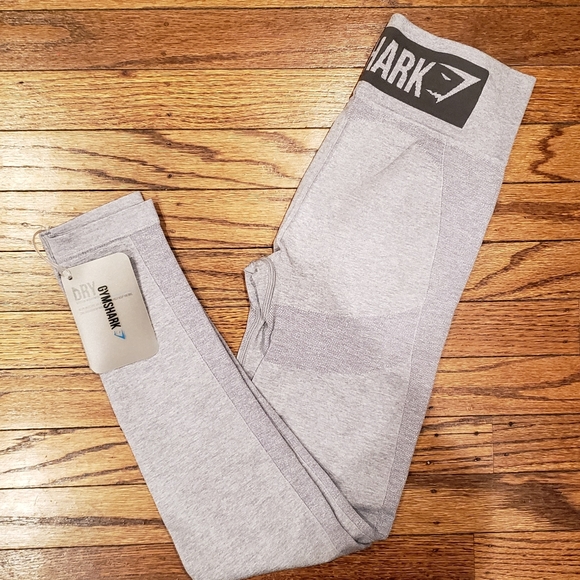 Gymshark Pants - GymShark 🦈 High Waisted flex legging